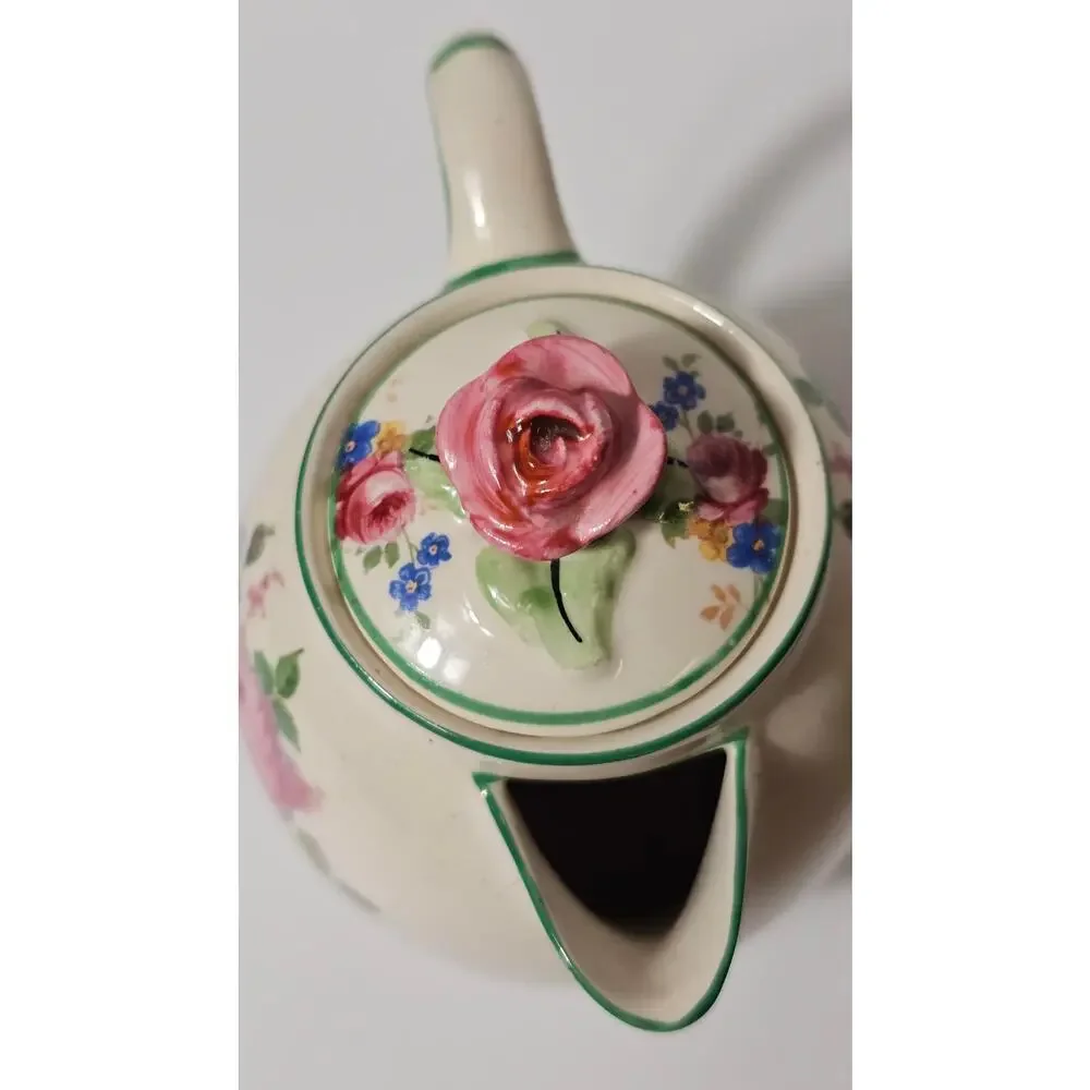 1940s-50s Fondeville Ambassador Ware England Mini Teapot Rose Finial